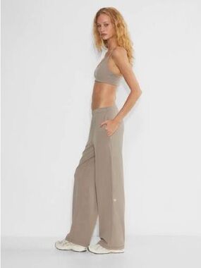 Aritzia golden butter recovery pants size small dark grey